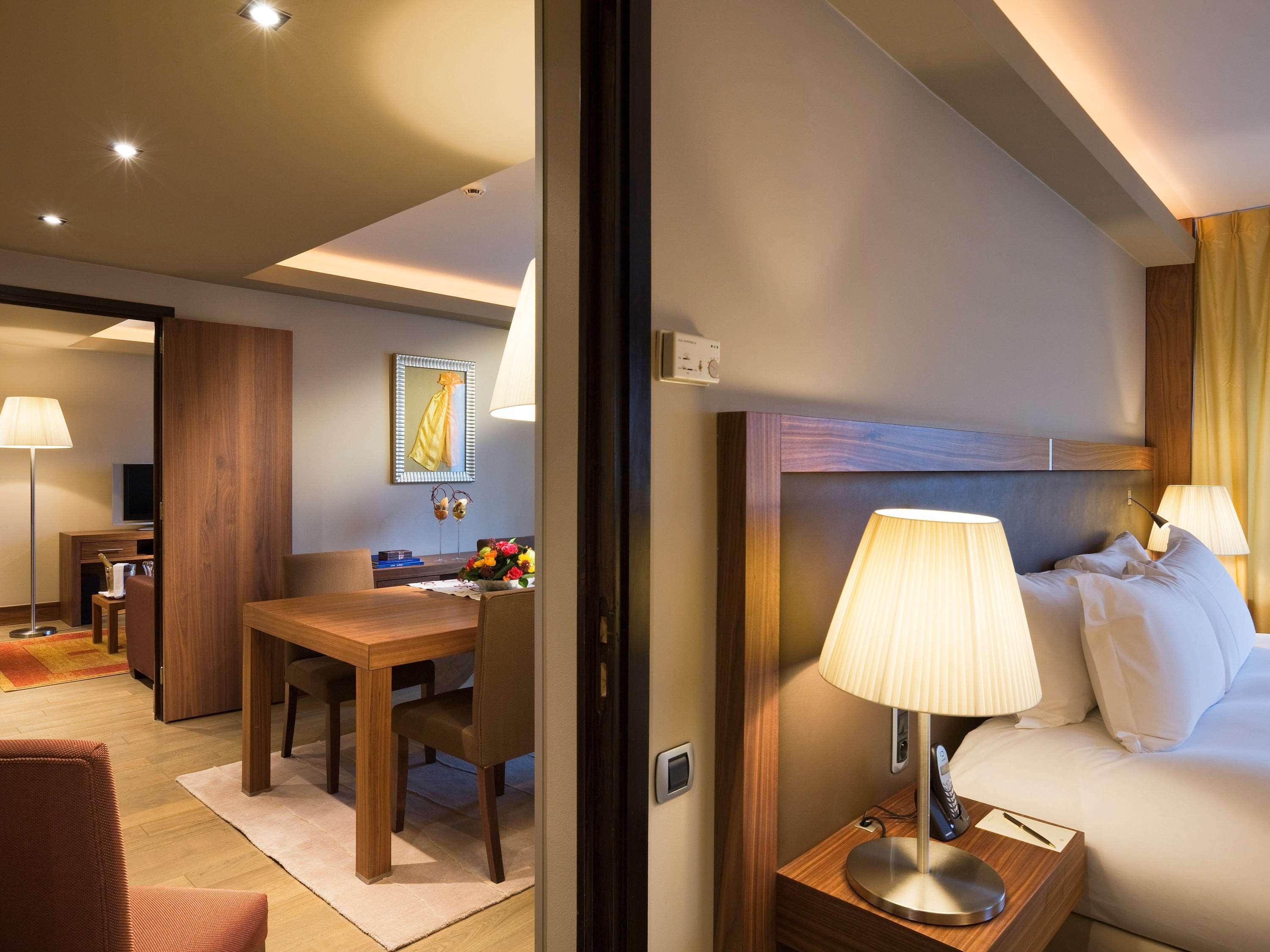 Готель Sofitel Lyon Bellecour Екстер'єр фото Suite