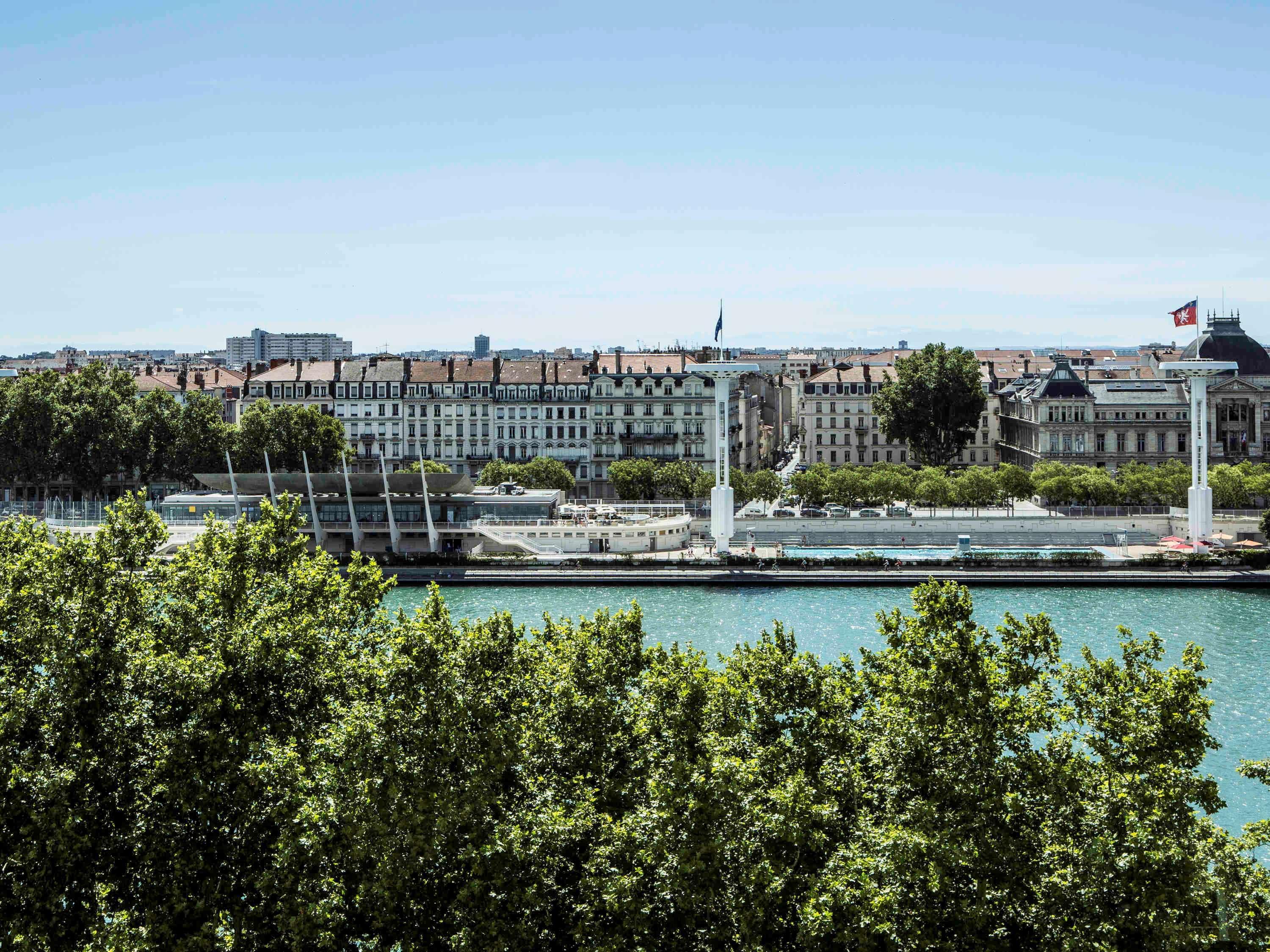 Готель Sofitel Lyon Bellecour Екстер'єр фото The port of Nantes