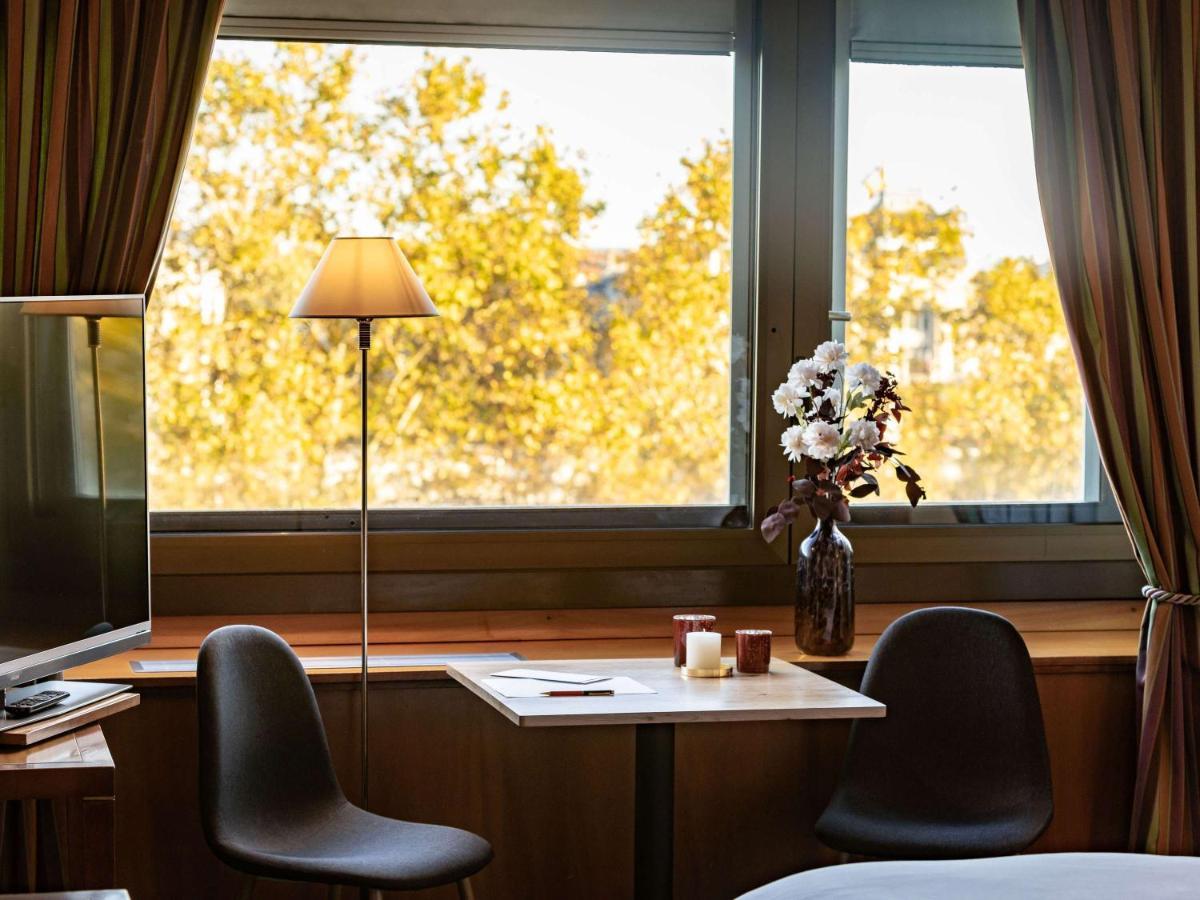 Готель Sofitel Lyon Bellecour Екстер'єр фото A room at the hotel