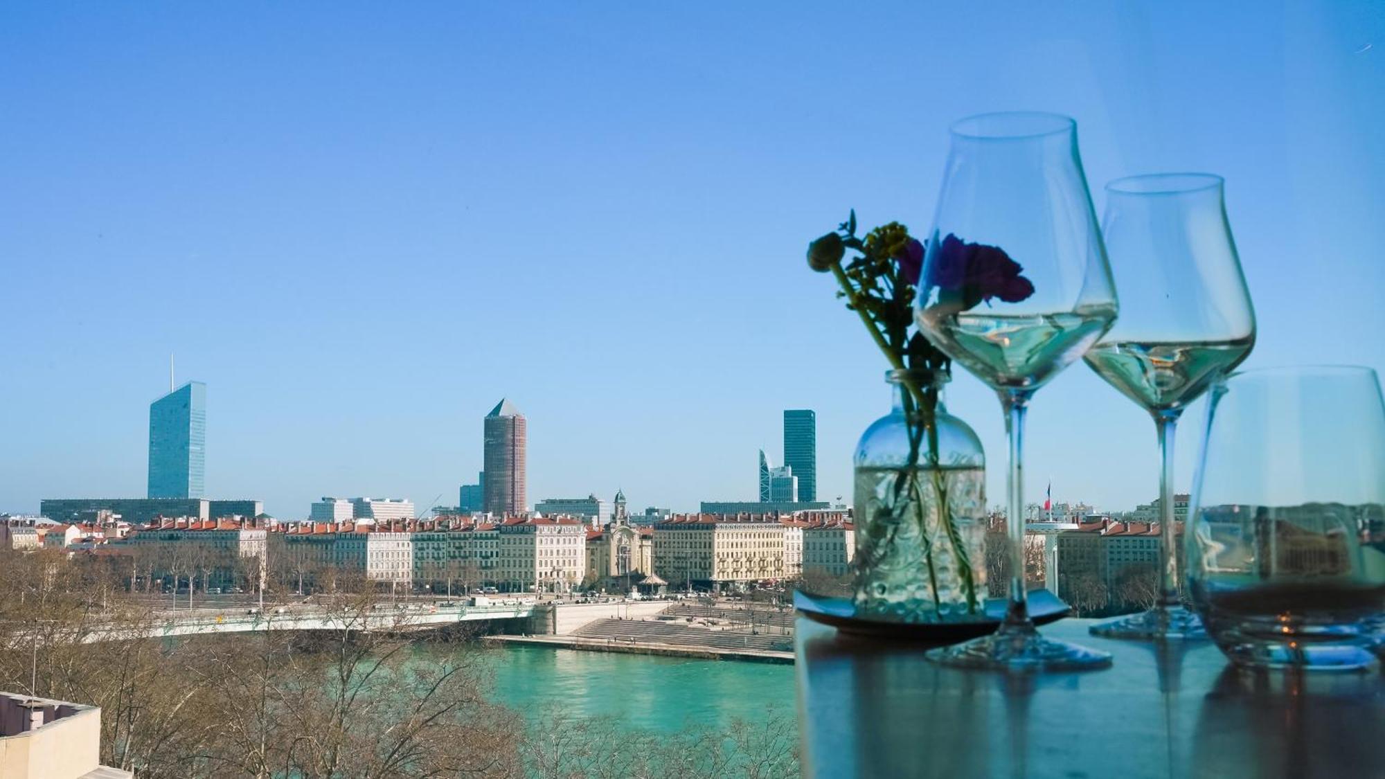 Готель Sofitel Lyon Bellecour Екстер'єр фото View of Vienna
