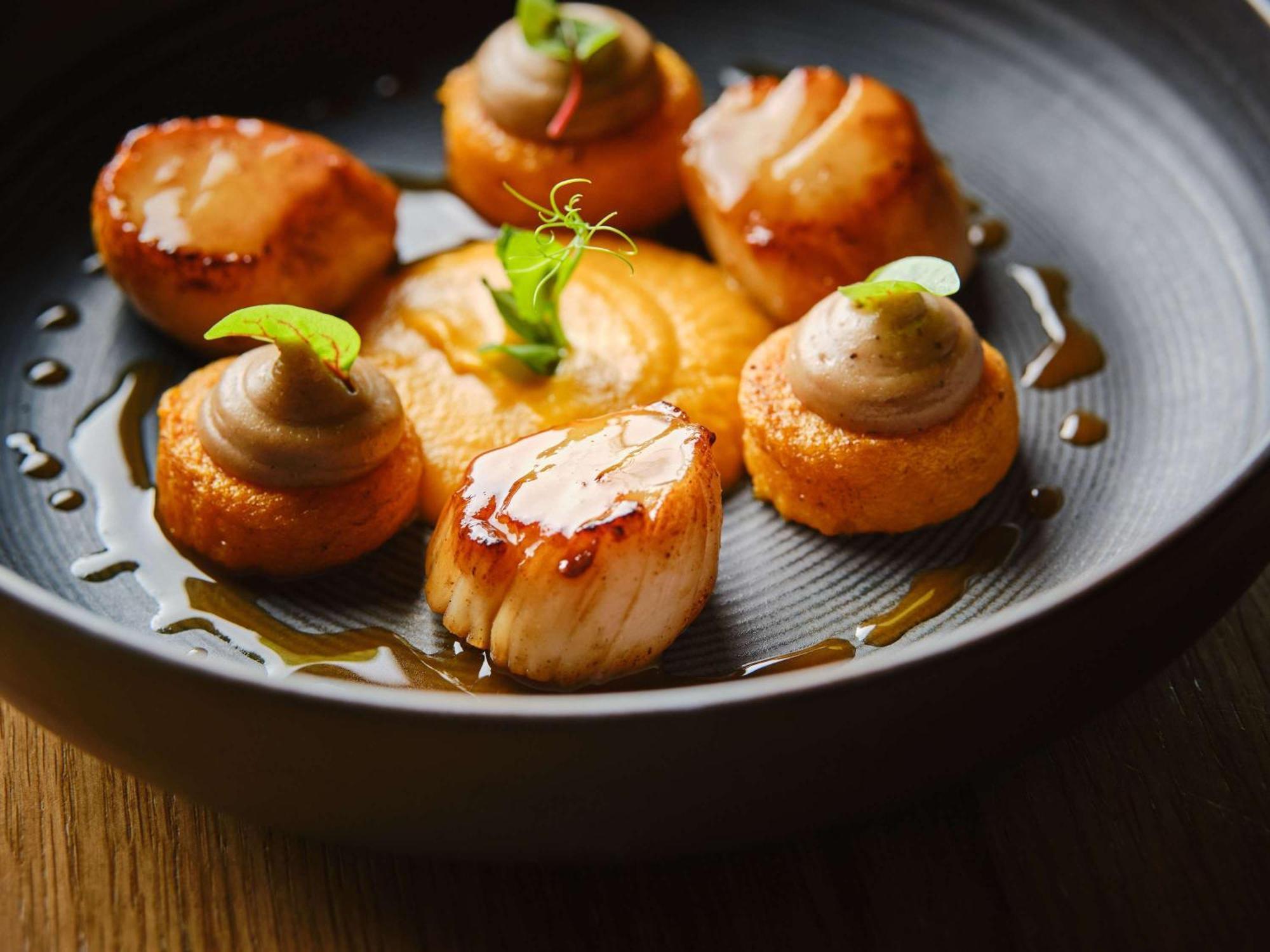 Готель Sofitel Lyon Bellecour Екстер'єр фото Scallops